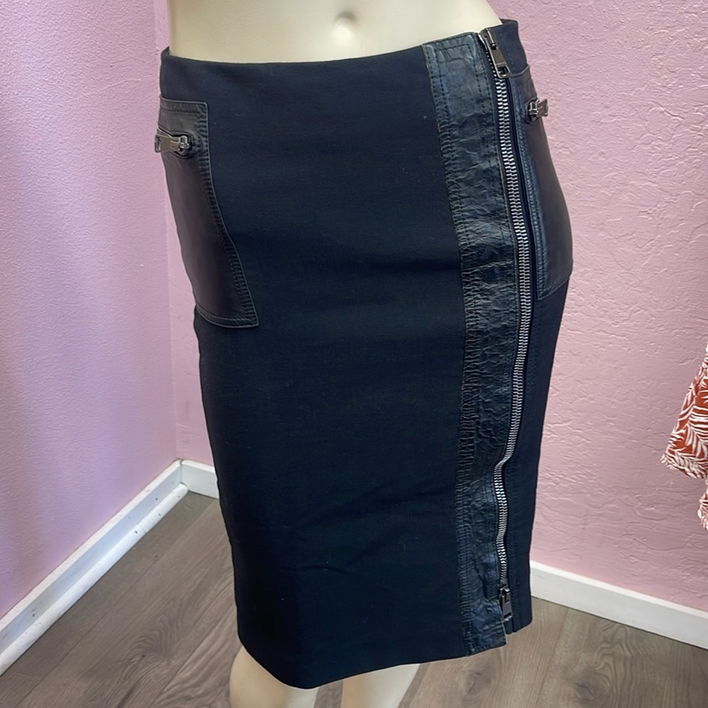 GUCCI BLACK WOOL LEATHER SKIRT LOGO ZIPPER